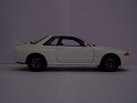 1:18 - Kyosho - Nissan - Skyline GTR R32 - 1990 - Crystal White - Calle - 0